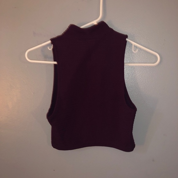 Top - Picture 2 of 3